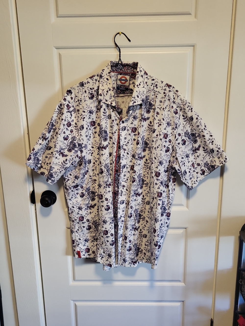 Men's White Short-Sleeve Button-Down Shirt with Navy Floral Print